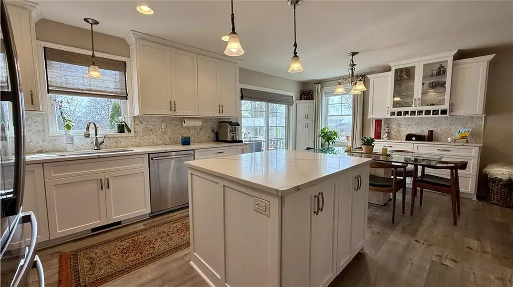80 Preston Drive Warwick RI 02886