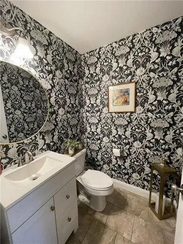 80 Preston Drive Warwick RI 02886