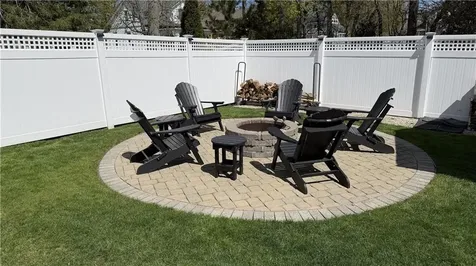80 Preston Drive Warwick RI 02886