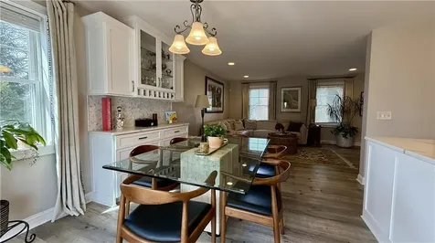 80 Preston Drive Warwick RI 02886