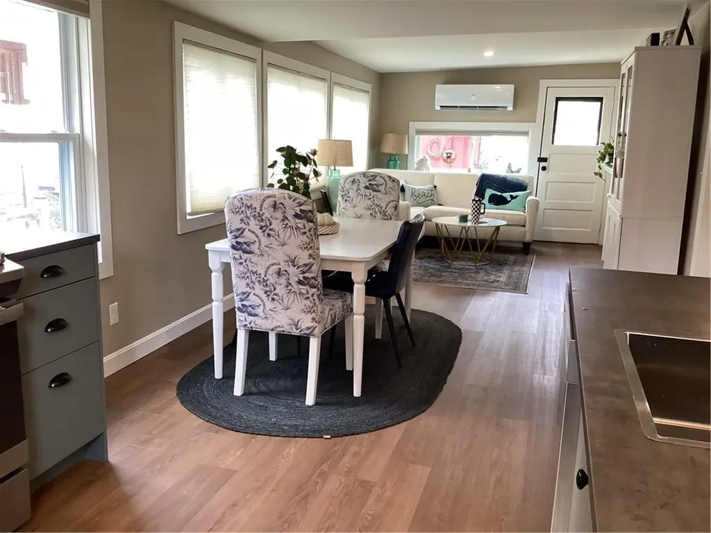 135 Namquid Drive Warwick RI 02888