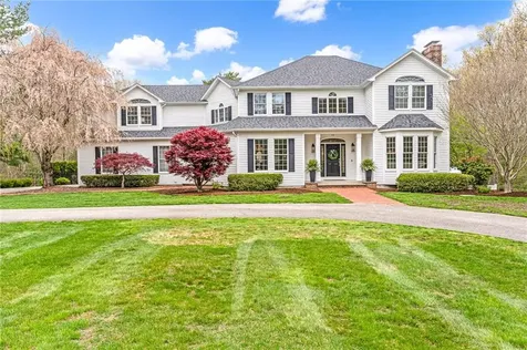 49 Miss Fry Drive East Greenwich RI 02818
