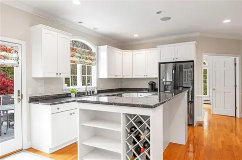 49 Miss Fry Drive East Greenwich RI 02818