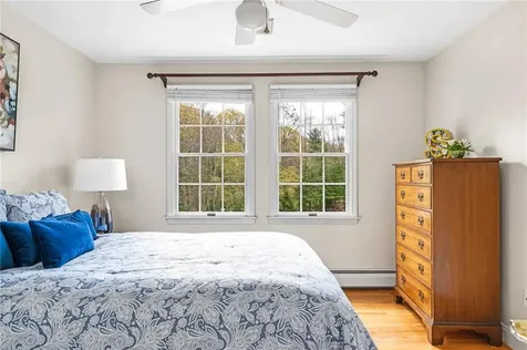 49 Miss Fry Drive East Greenwich RI 02818