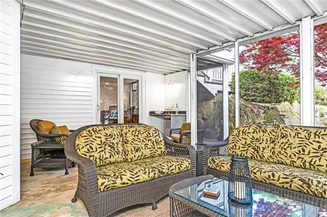 49 Miss Fry Drive East Greenwich RI 02818