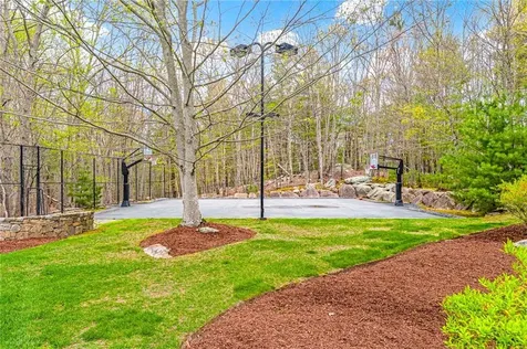 49 Miss Fry Drive East Greenwich RI 02818