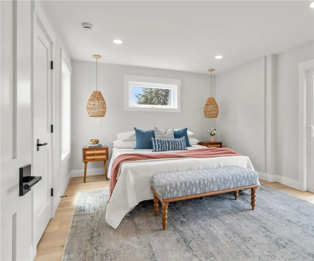 7 Wellington Avenue Newport RI 02840