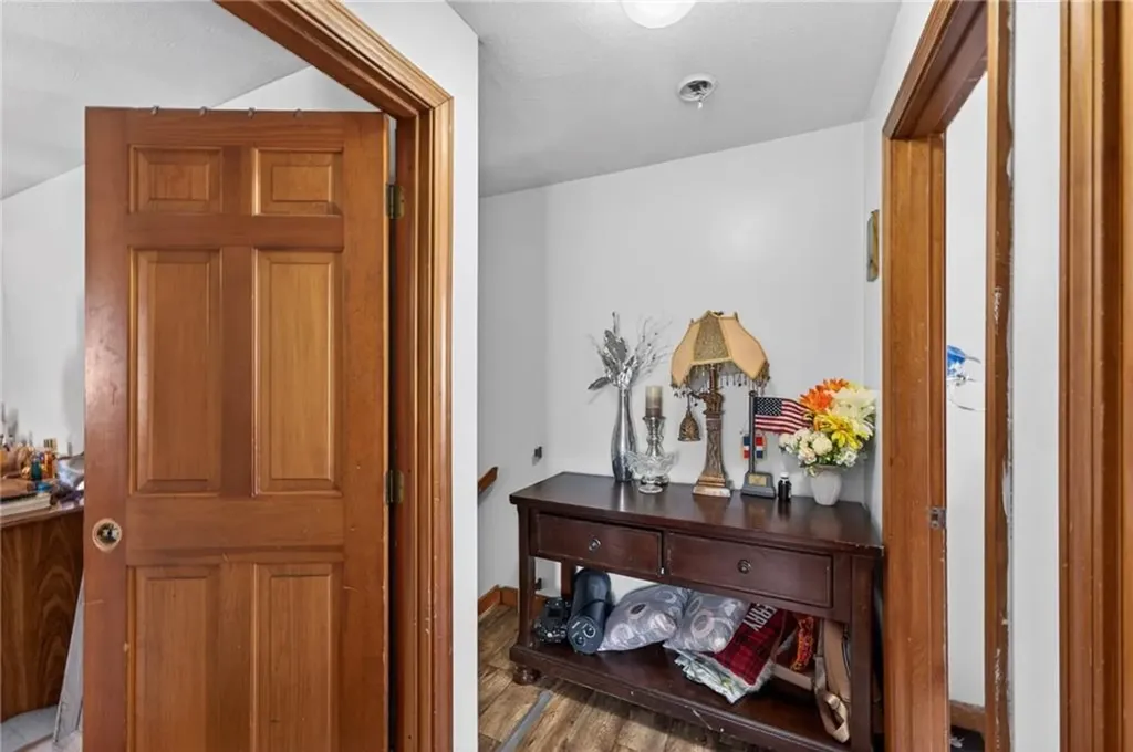 85 Lookout Avenue Cranston RI 02920