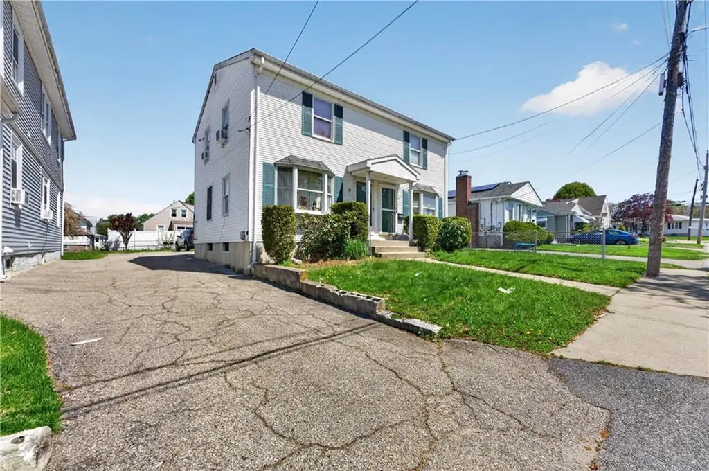 85 Lookout Avenue Cranston RI 02920