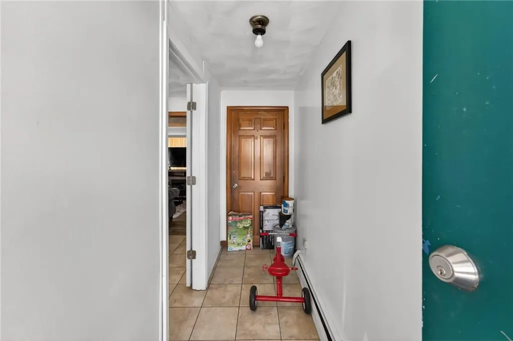 85 Lookout Avenue Cranston RI 02920