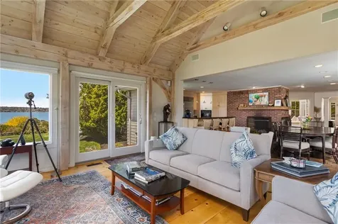 40 Little Harbor Road Tiverton RI 02878