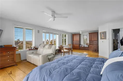 40 Little Harbor Road Tiverton RI 02878