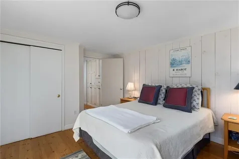 40 Little Harbor Road Tiverton RI 02878