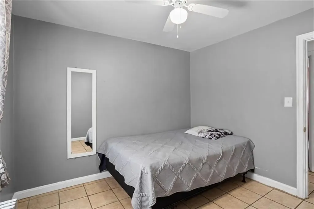 39 Clinton Street Pawtucket RI 02861