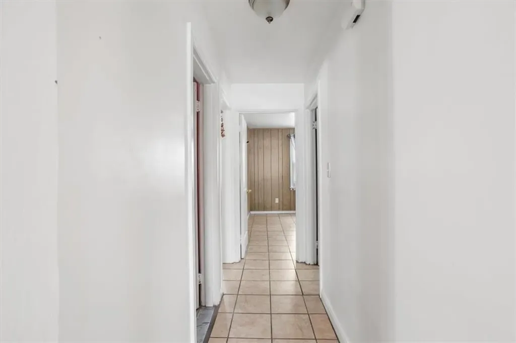 39 Clinton Street Pawtucket RI 02861