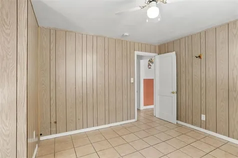 39 Clinton Street Pawtucket RI 02861