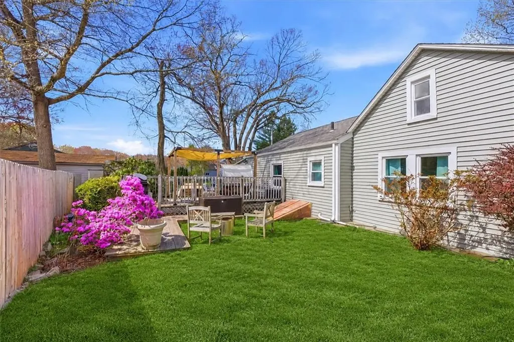 320 Church Avenue Warwick RI 02889