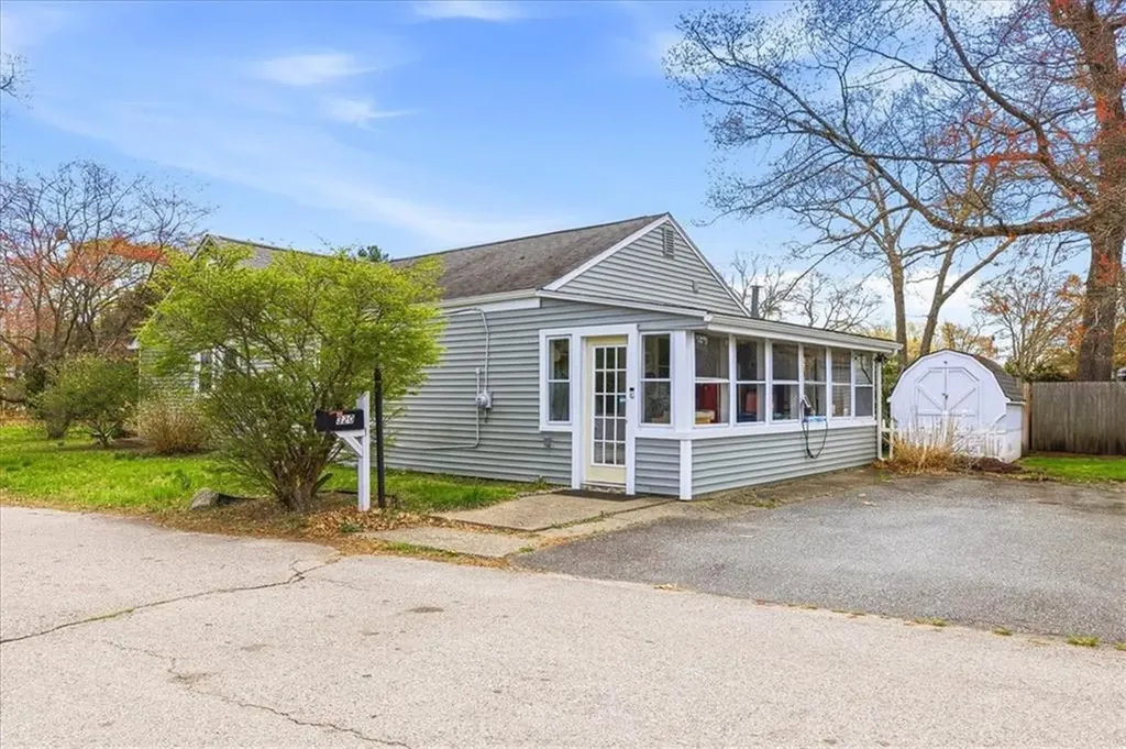 320 Church Avenue Warwick RI 02889