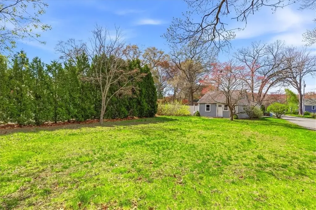 320 Church Avenue Warwick RI 02889