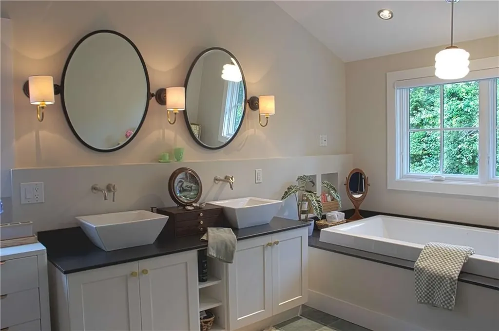 130 Carroll Avenue Newport RI 02840