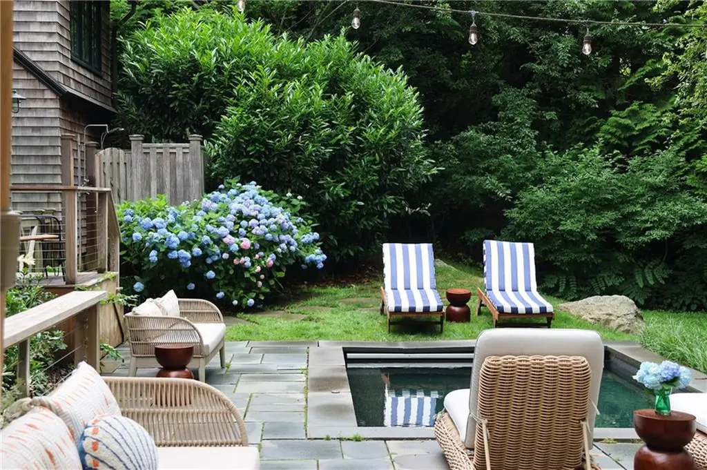 130 Carroll Avenue Newport RI 02840