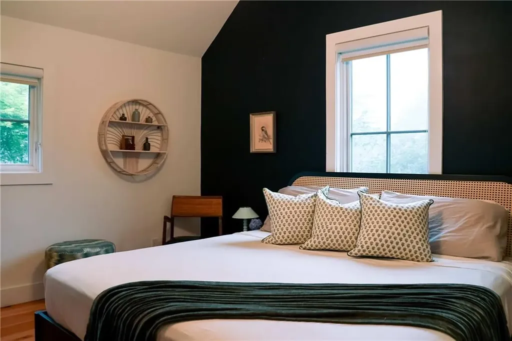 130 Carroll Avenue Newport RI 02840