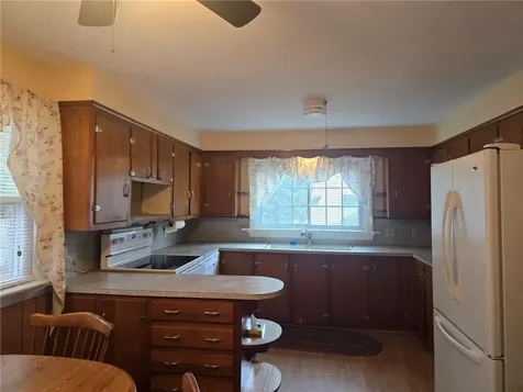 6 Wilder Avenue Westerly RI 02891