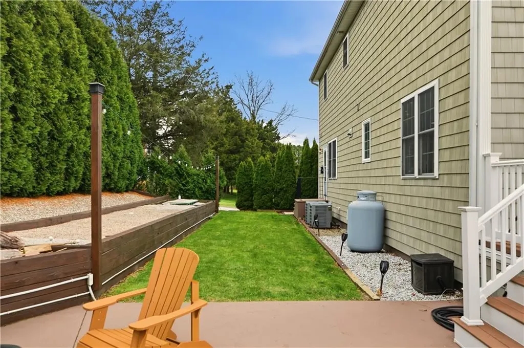 42 Lewis Street Tiverton RI 02878