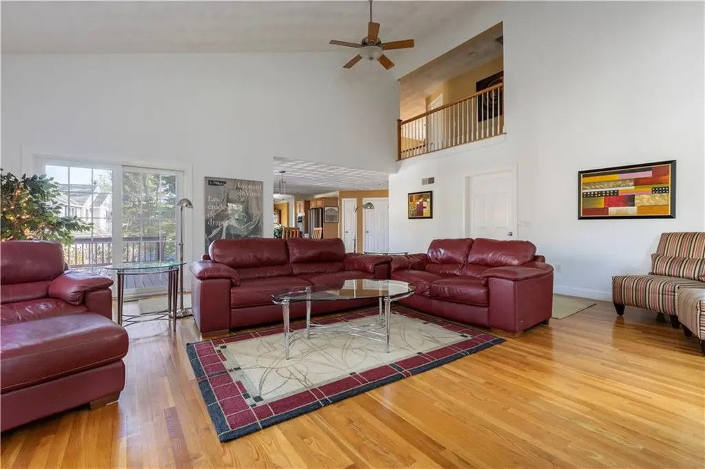 47 Wooded Grove Circle South Kingstown RI 02892