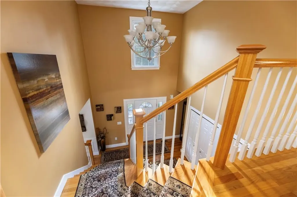 47 Wooded Grove Circle South Kingstown RI 02892