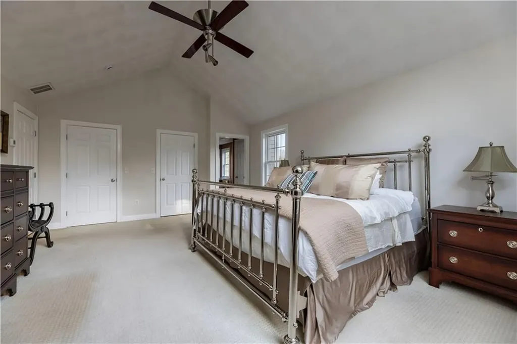 47 Wooded Grove Circle South Kingstown RI 02892