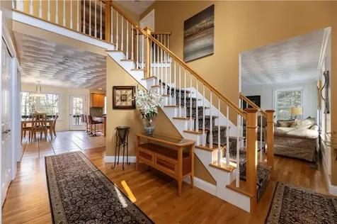 47 Wooded Grove Circle South Kingstown RI 02892