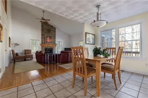 47 Wooded Grove Circle South Kingstown RI 02892
