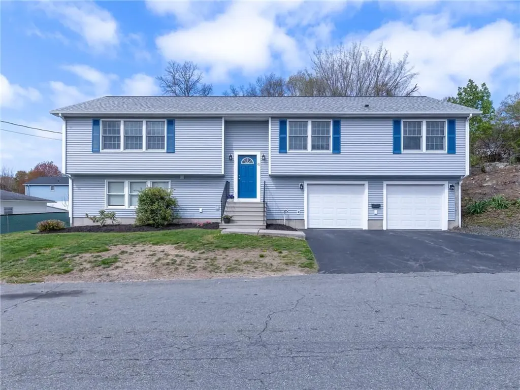 42 Brookside Avenue North Providence RI 02911