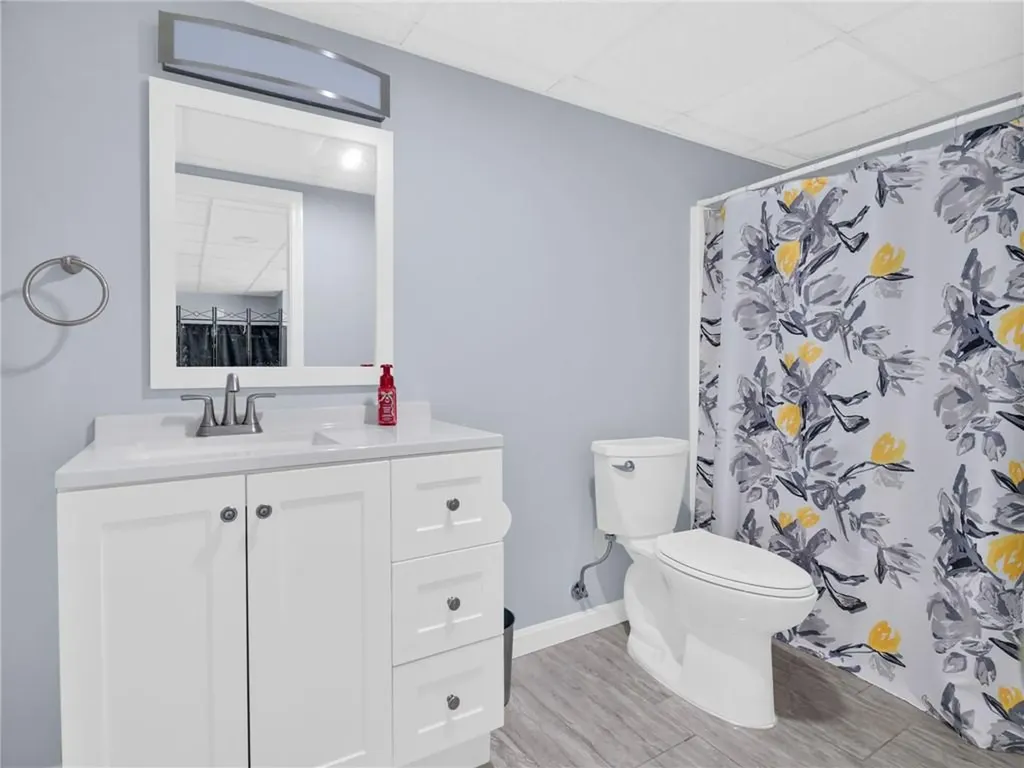 42 Brookside Avenue North Providence RI 02911
