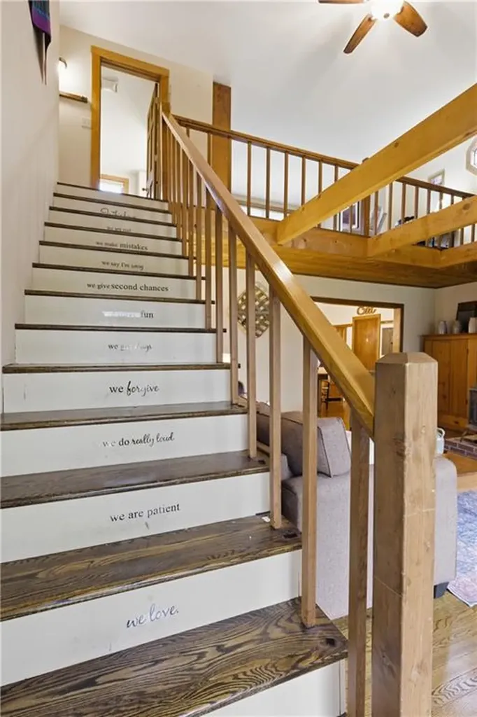 14 Barton Lane Middletown RI 02842