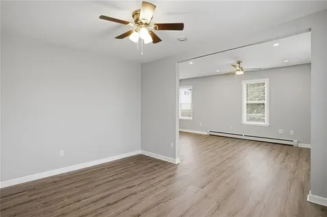 188 Division Street Woonsocket RI 02895
