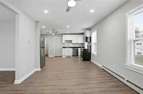 188 Division Street Woonsocket RI 02895
