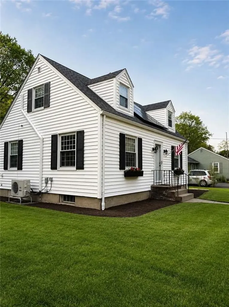 625 Mendon Road Cumberland RI 02864