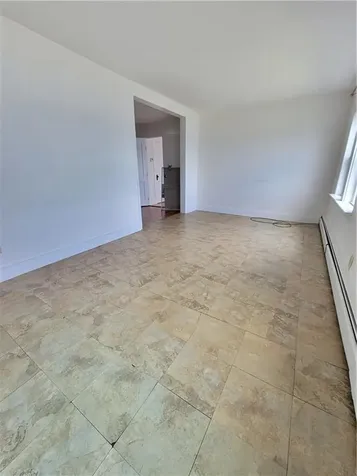 38 Aquidneck Avenue Portsmouth RI 02871
