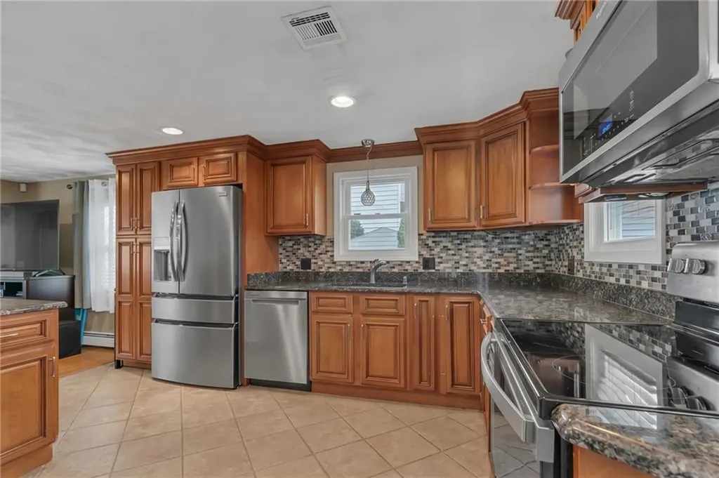 10 Mecca Street North Providence RI 02904