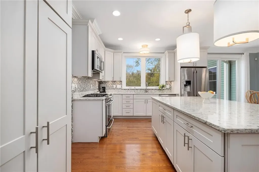23 East Matunuck Farm Drive South Kingstown RI 02879