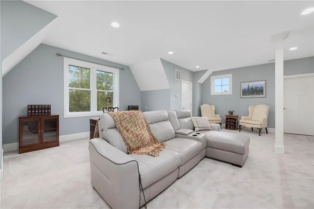 23 East Matunuck Farm Drive South Kingstown RI 02879