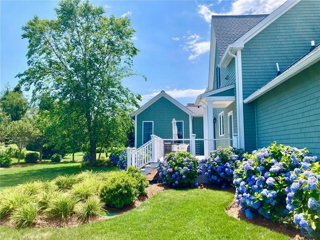 23 East Matunuck Farm Drive South Kingstown RI 02879