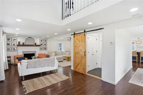 8 Emery Road Warren RI 02885