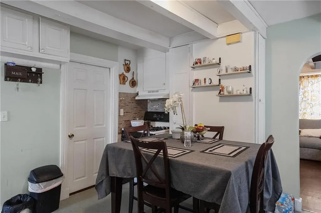 150 Early Street Providence RI 02907