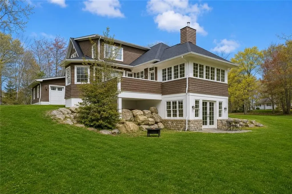216 Spartina Cove Way South Kingstown RI 02879