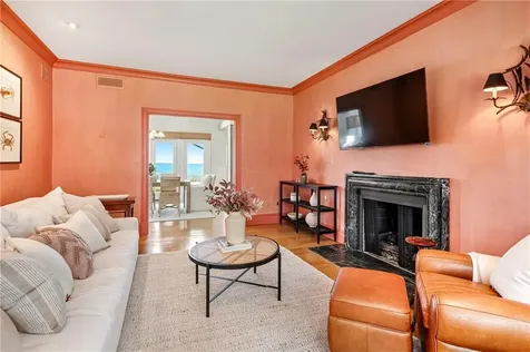 515 Indian Avenue Middletown RI 02842