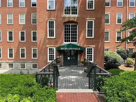 2 School Street Lincoln RI 02865