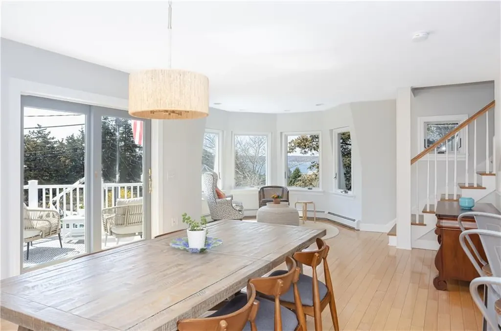 18 Lugger Street Jamestown RI 02835
